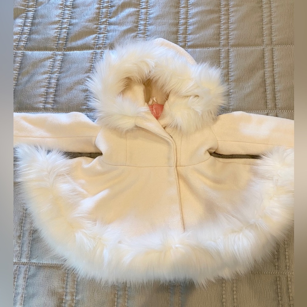 European Winter Coat with faux fur for 2-3 yo girl, white/off-white